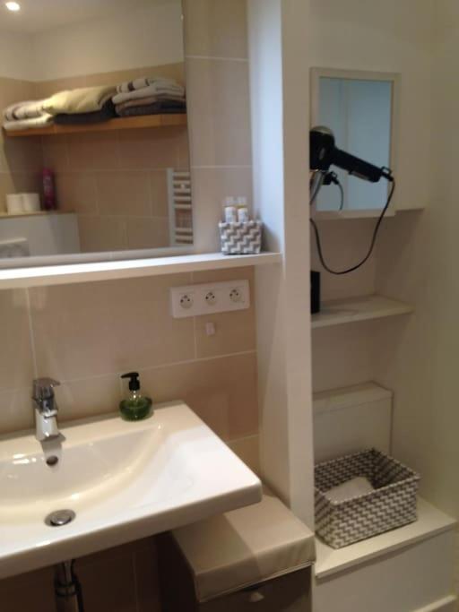 #28 1 Bdr Flat Ac Balcony Hper Central 10Mins To Beach & Old Town Nizza Exterior foto